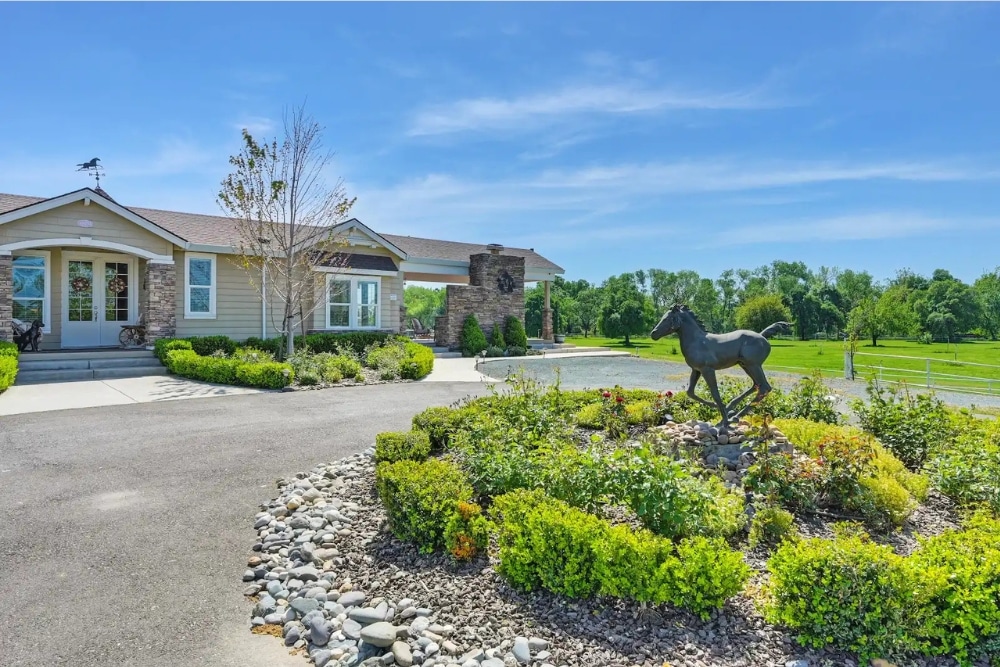 10240-10250 Kost Rd, Galt