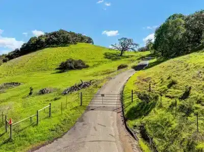 Deer Creek Ln, Petaluma